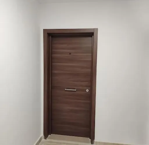 Go Exchange, Block F, Apt. 11 Apartament *